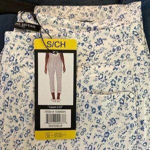 Mario Serrani comfort stretch capris blue/white floral small
